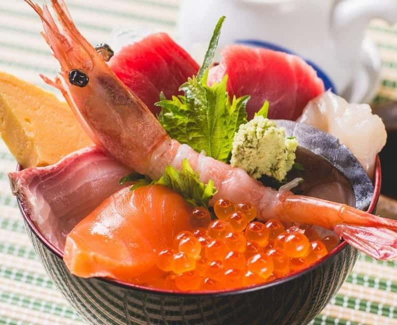 Authentic Sapporo: Nijo Market Seafood Lunch & History Tour - Meeting at the Clock Tower