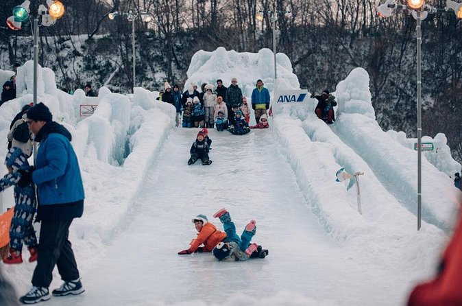 Explore Shikotsu Ice Festival (day tour) - An afternoon among frozen sculptures
