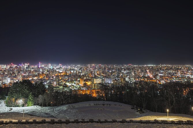 Exploring Hokkaido Nightlife Susukino Evening Walking Tour - What the guide adds to the evening