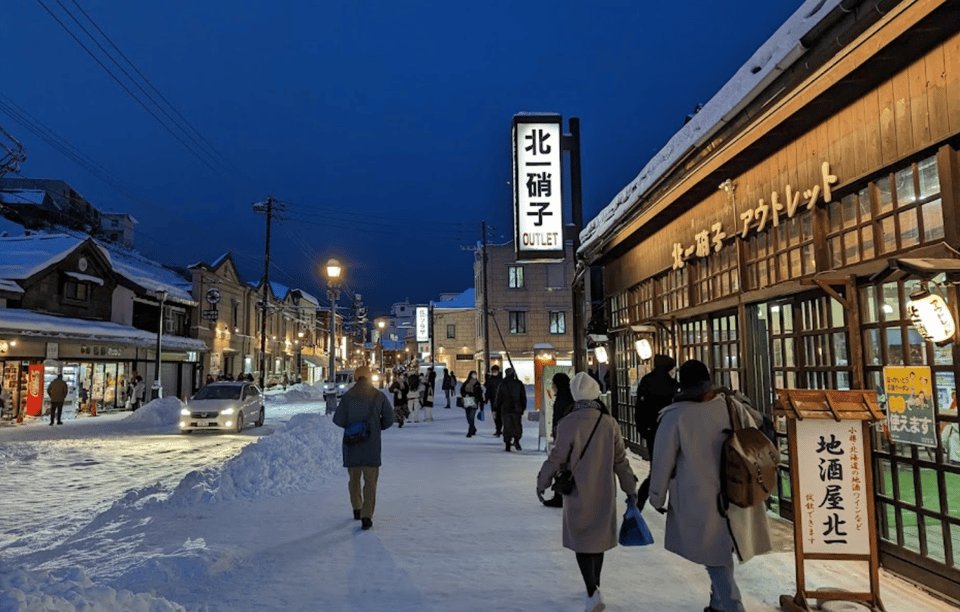 From Sapporo: Private Customized Day Tour to Otaru - Hokkaido Shrine as a smart morning option