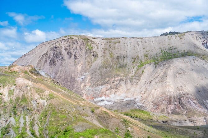 Hike Mt. Usu and visit Lake Toya Day Tour - Booking and Weather Advice