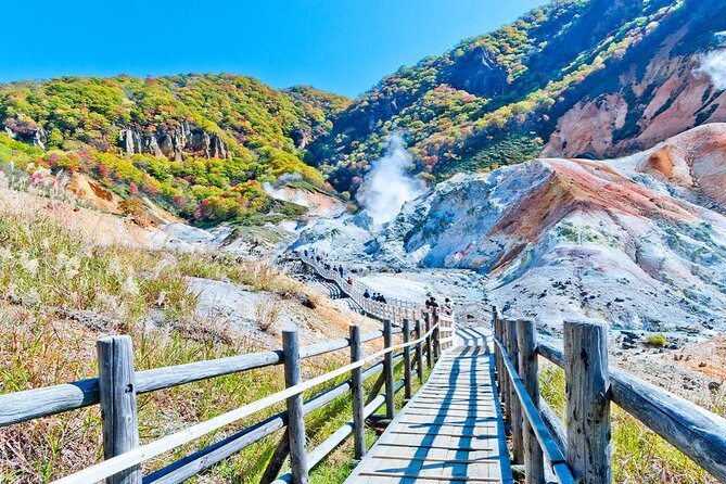 Hokkaido Noboribetsu Lake Toya, Otaru Panoramic Tour From Sapporo - Oyunuma Pond adds a quieter volcanic view