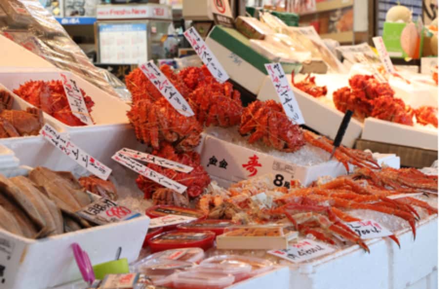 Hokkaido Sapporo :Hill of Buddha, Beer Museum & Fish Market - Shiroi Koibito Park for chocolate, cookies, and family fun