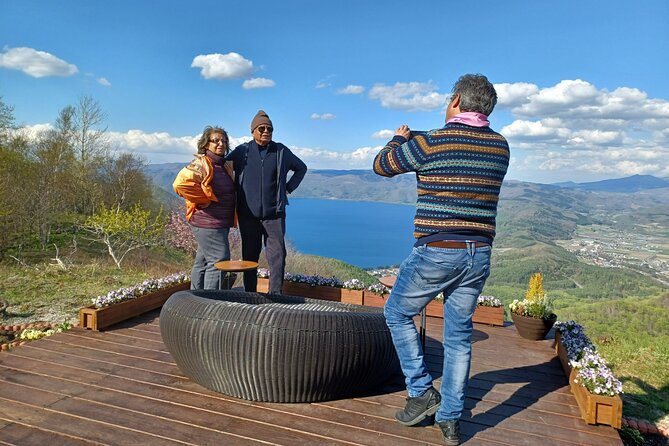 Lake Toya and Noboribatsu Hell Valley Private Day Trip - The private 4WD is the real convenience