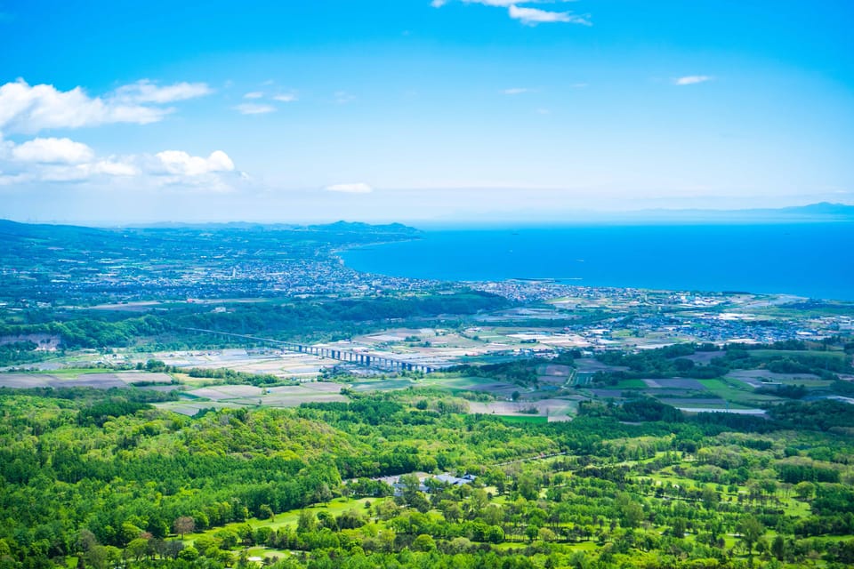 Mt. Usu: Hike to the crater and see the stunning Lake Toya! - The descent requires as much care as the climb