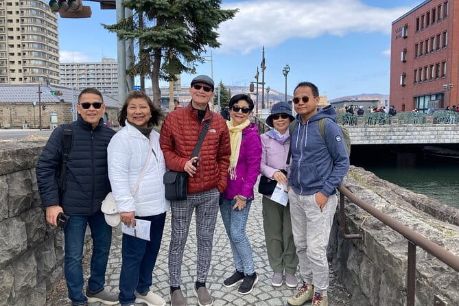 Private Customizable walking Tour in Otaru - An hour on Sakaimachi Street