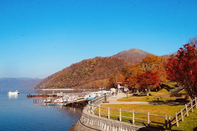 Private Day Tour to Hokkaido Noboribetsu and Lake Toya by Car - Showa Shinzan Bear Ranch as the alternative