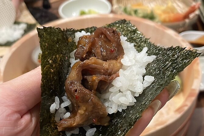 Recommended for familiesExperience of casual sushi!!Hand-rolled sushi experience of Hokkaido ingredients! - A private activity for groups of four to fourteen
