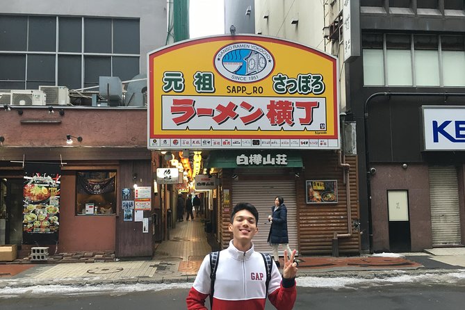 Sapporo 6hr Private Tour with Government Licensed Guide - Mount Moiwa and the city view