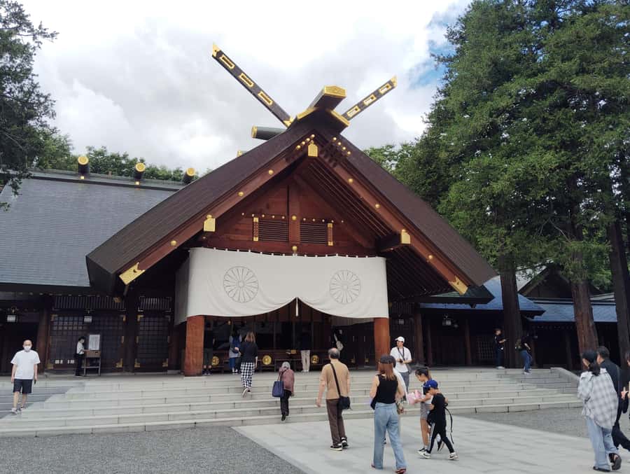 Sapporo: Hokkaido Shrine Tour with Rituals, History & Sweets - Is $41 a fair price?