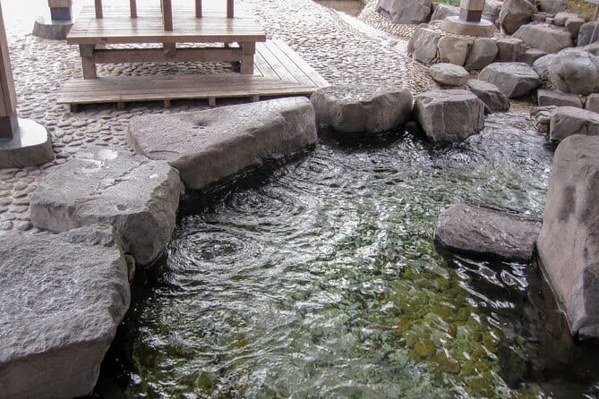 Sapporo Private Sightseeing Tour in Onsen with Special Package - From Sapporo Station to the Jozankei mountains