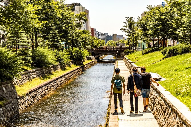 Sapporo Private Tour with a Local – Highlights & Hidden Gems - The Sapporo Clock Tower and the city’s early years
