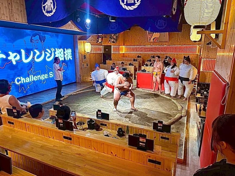 Sapporo: Sumo Show Experience with Japanese food & Photo - The evening begins with food and cultural performances