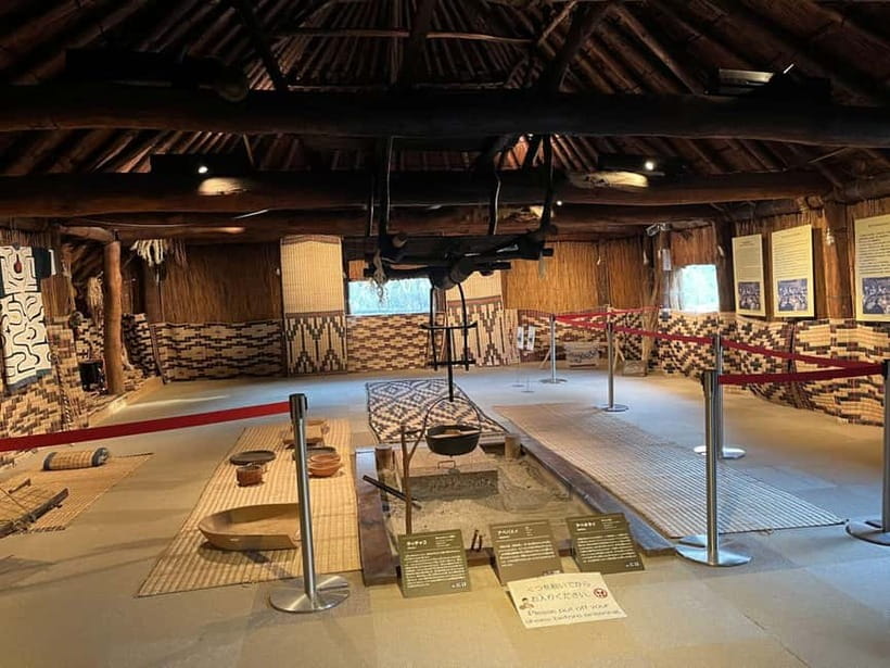 Sapporo: The Indigenous Ainu People & Jozankei walking tour - Two hours at Hotel Shika no Yu